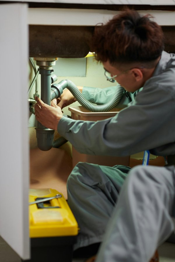 Plombier nyon : services rapides et fiables à votre disposition