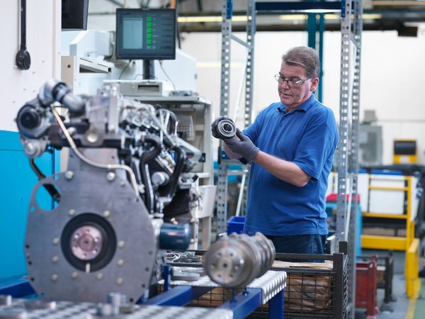 Rendement moteur stirling : optimisez votre consommation énergétique