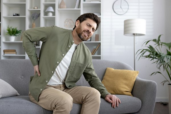 Coussin ergonomique pour le dos : améliorez votre posture maintenant